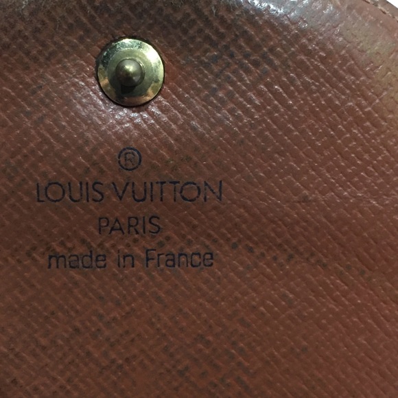Louis Vuitton rounded coin purse - Picture 4 of 5